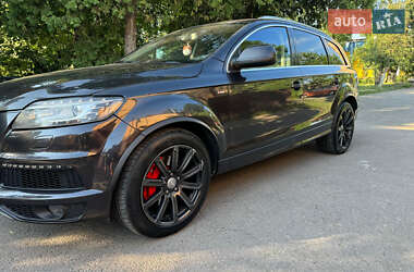 Позашляховик / Кросовер Audi Q7 2010 в Ужгороді