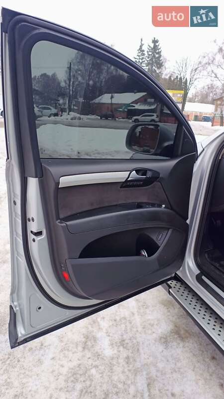 Позашляховик / Кросовер Audi Q7 2009 в Ніжині