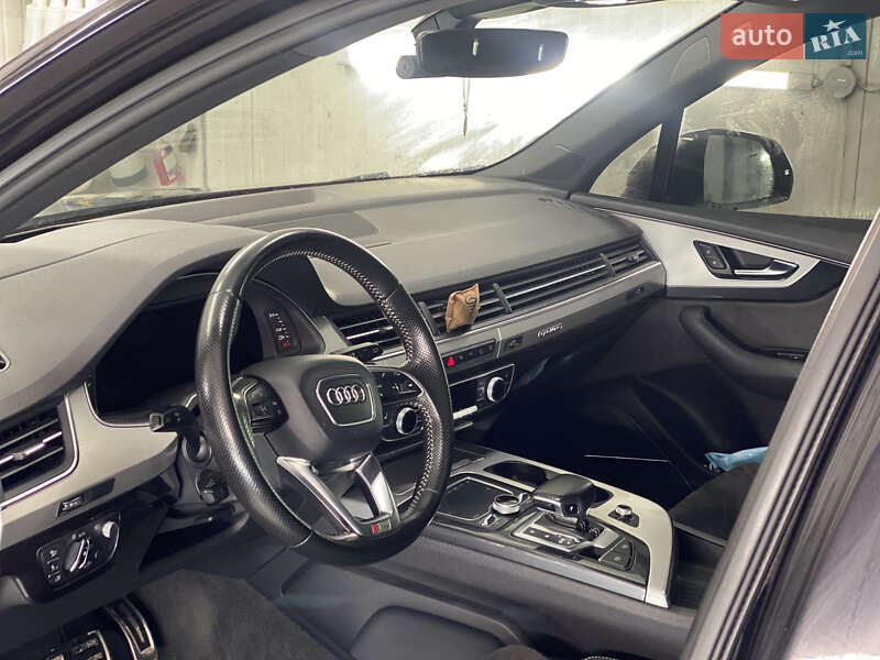 Внедорожник / Кроссовер Audi Q7 2015 в Киеве фото 35 Внедорожник / Кроссовер Audi Q7 2015 в Киеве