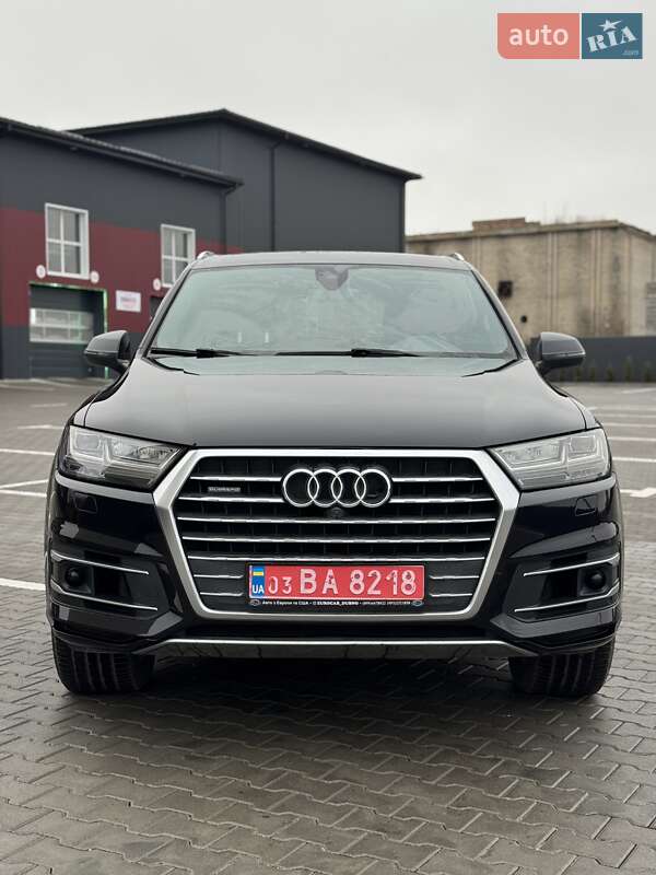 Внедорожник / Кроссовер Audi Q7 2017 в Дубно фото 3 Внедорожник / Кроссовер Audi Q7 2017 в Дубно