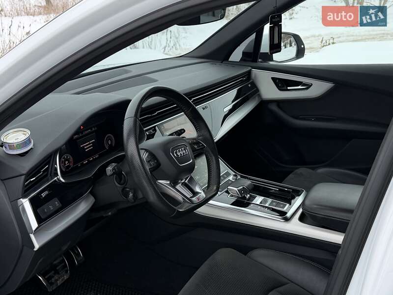 Позашляховик / Кросовер Audi Q7 2020 в Хмельницькому