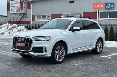 Позашляховик / Кросовер Audi Q7 2021 в Луцьку