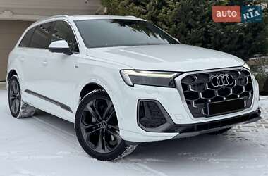 Внедорожник / Кроссовер Audi Q7 2025 в Киеве