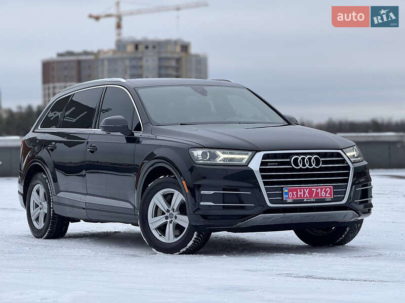 Внедорожник / Кроссовер Audi Q7 2017 в Киеве