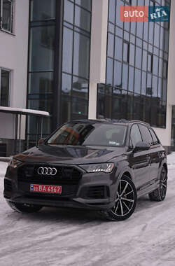 Внедорожник / Кроссовер Audi Q7 2020 в Виннице