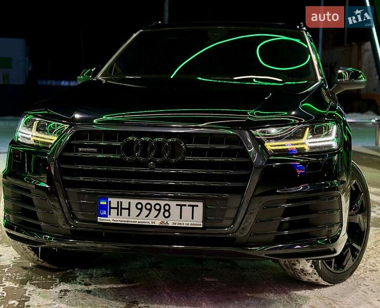 Внедорожник / Кроссовер Audi Q7 2018 в Одессе фото 13 Внедорожник / Кроссовер Audi Q7 2018 в Одессе