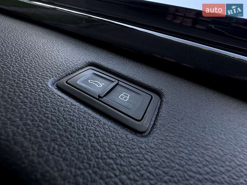 Внедорожник / Кроссовер Audi Q7 2018 в Одессе фото 76 Внедорожник / Кроссовер Audi Q7 2018 в Одессе