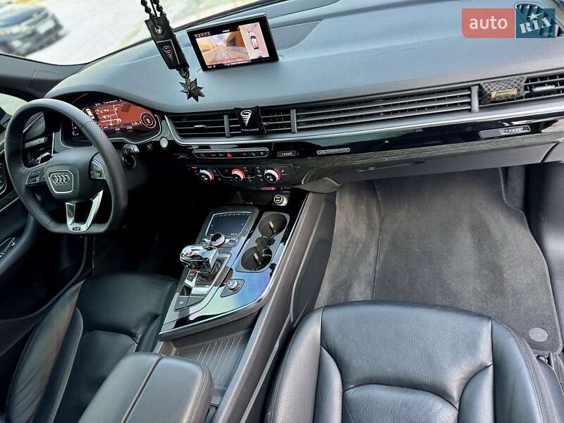 Внедорожник / Кроссовер Audi Q7 2018 в Одессе фото 39 Внедорожник / Кроссовер Audi Q7 2018 в Одессе