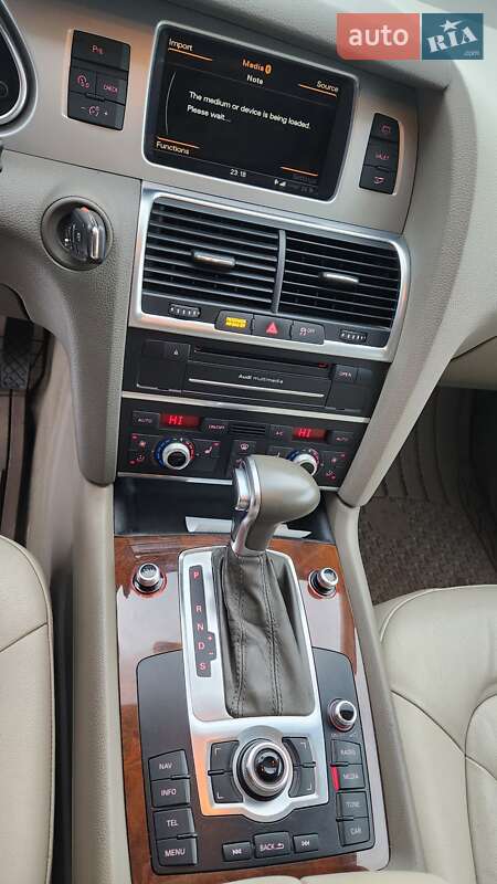 Внедорожник / Кроссовер Audi Q7 2012 в Киеве фото 8 Внедорожник / Кроссовер Audi Q7 2012 в Киеве