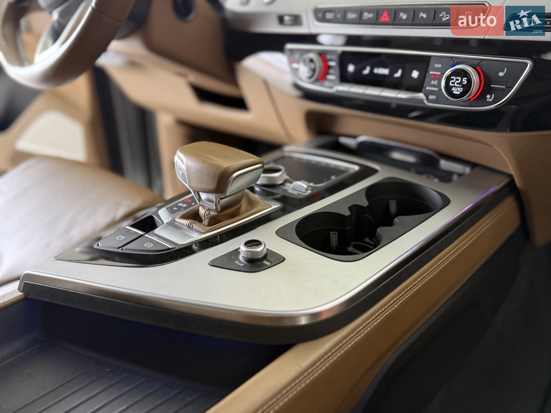 2016 Audi Q7 - мініатюра 33