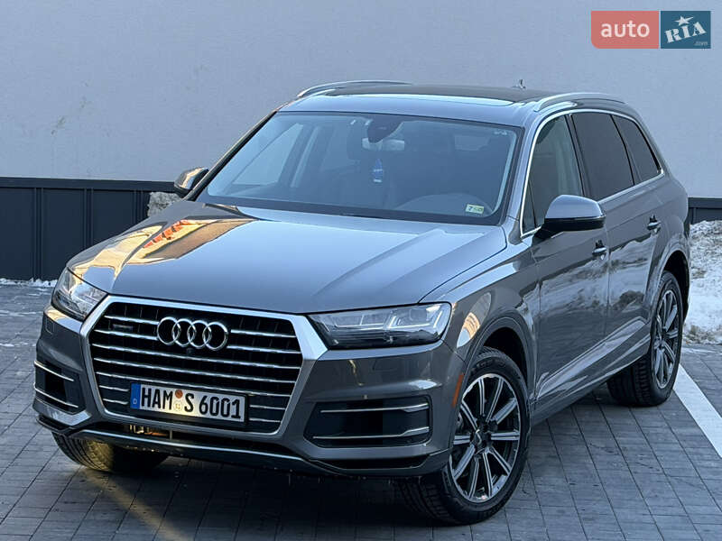 Внедорожник / Кроссовер Audi Q7 2015 в Ровно