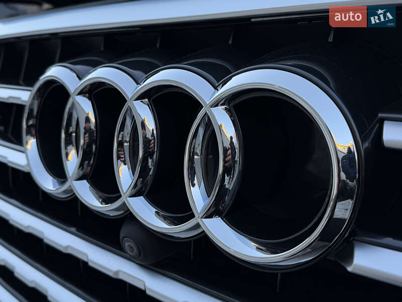 Внедорожник / Кроссовер Audi Q7 2015 в Ровно