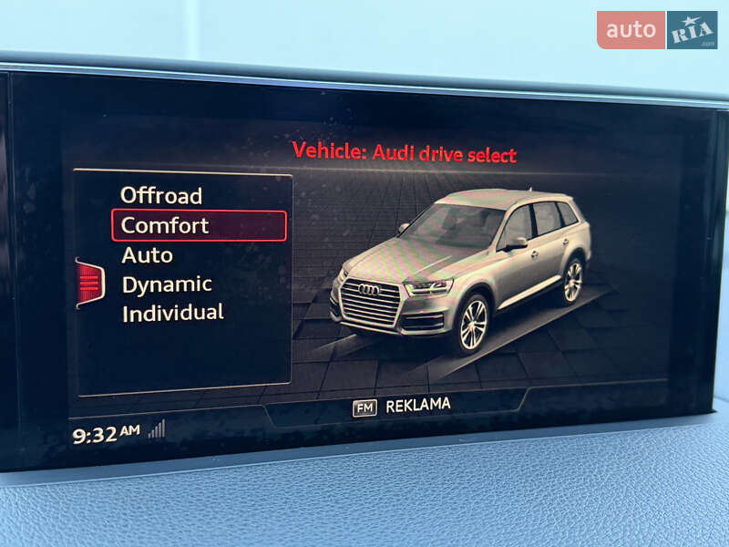 Внедорожник / Кроссовер Audi Q7 2015 в Ровно