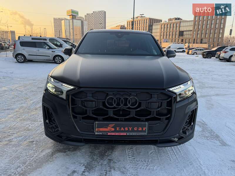 Внедорожник / Кроссовер Audi Q7 2025 в Киеве
