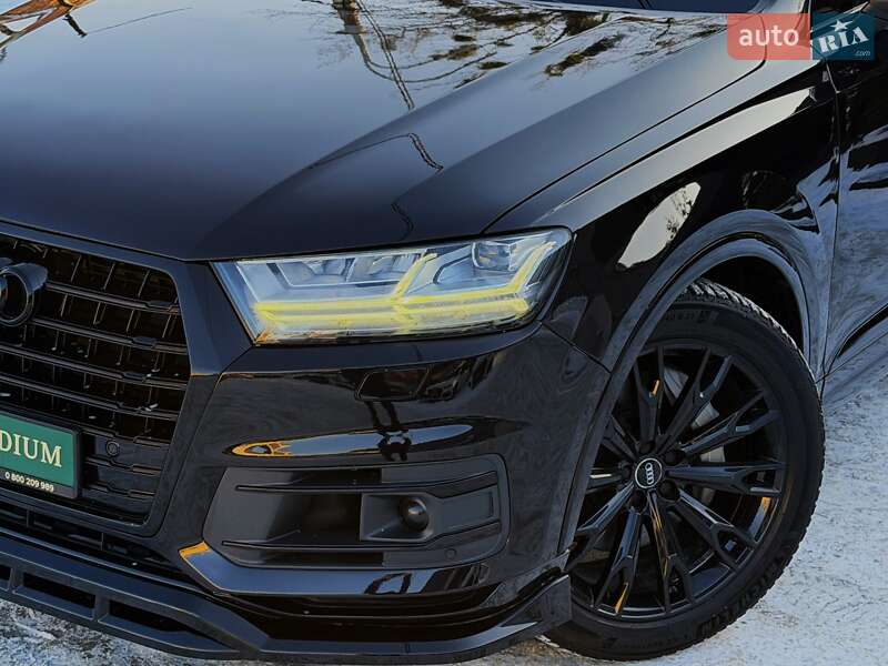 Внедорожник / Кроссовер Audi Q7 2018 в Киеве