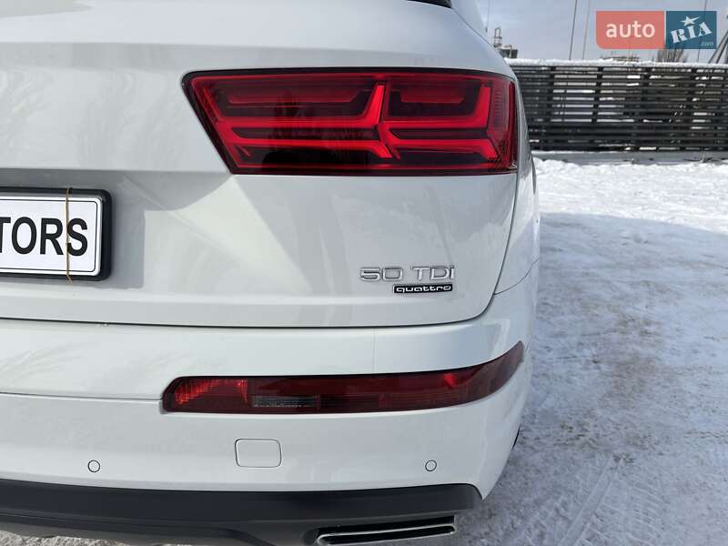 Внедорожник / Кроссовер Audi Q7 2019 в Киеве