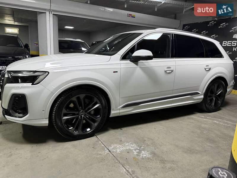 Позашляховик / Кросовер Audi Q7 2025 в Києві
