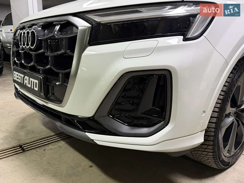 Позашляховик / Кросовер Audi Q7 2025 в Києві