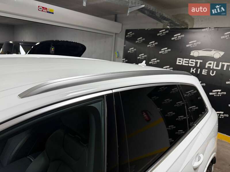 Позашляховик / Кросовер Audi Q7 2025 в Києві