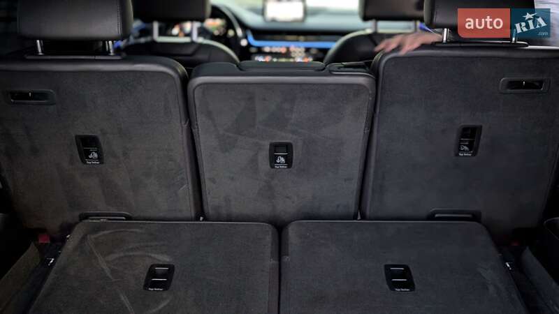 Позашляховик / Кросовер Audi Q7 2016 в Львові фото 32 Позашляховик / Кросовер Audi Q7 2016 в Львові