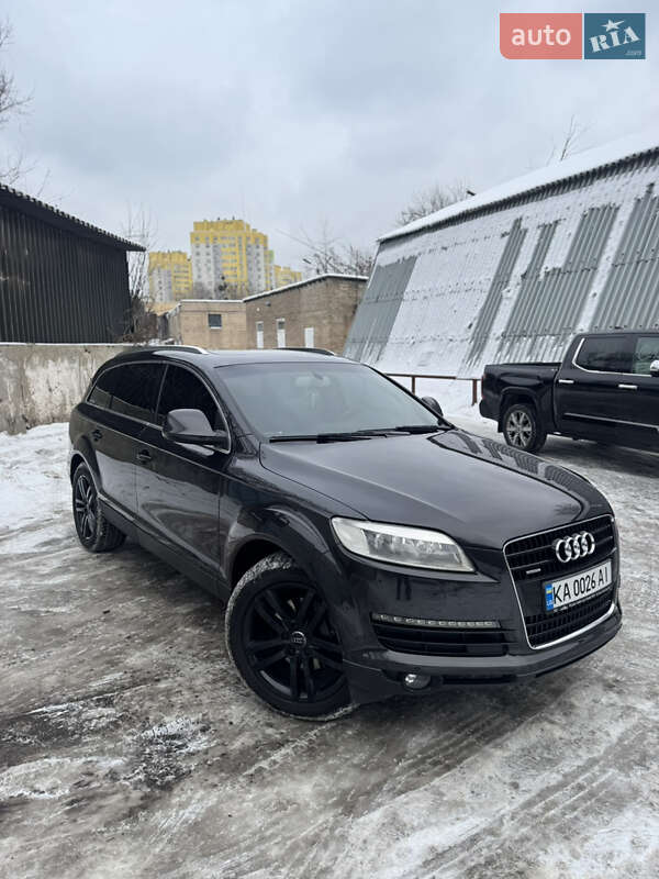 2006 Audi Q7, VIN WAUZZZ4L77D071864:plate — фото 1 (autoria)