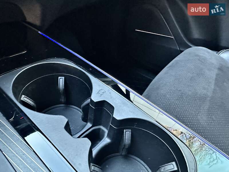 Внедорожник / Кроссовер Audi Q7 2017 в Киеве