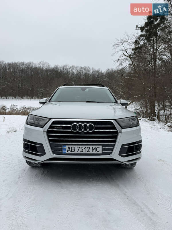 Внедорожник / Кроссовер Audi Q7 2016 в Виннице