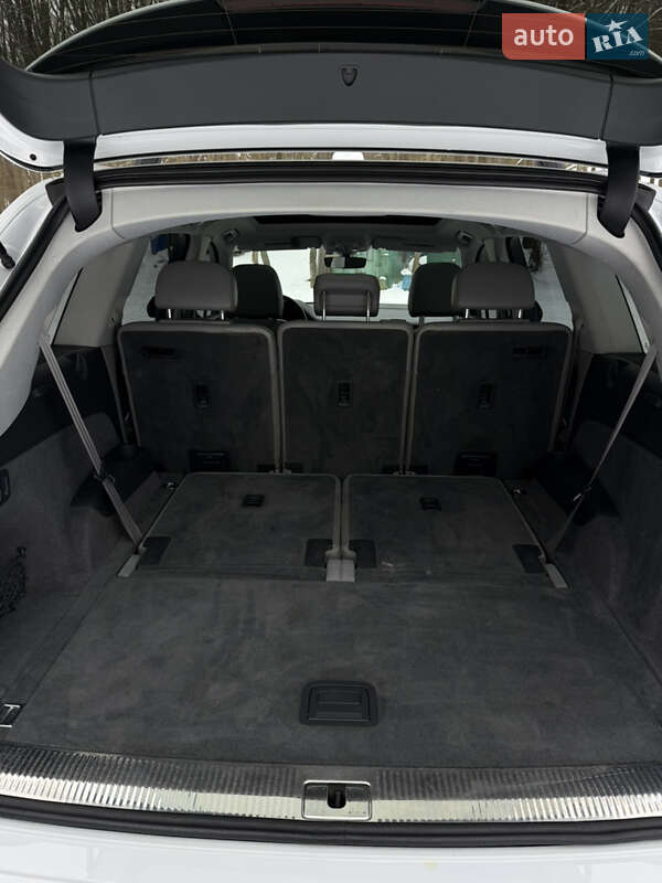 Внедорожник / Кроссовер Audi Q7 2016 в Виннице