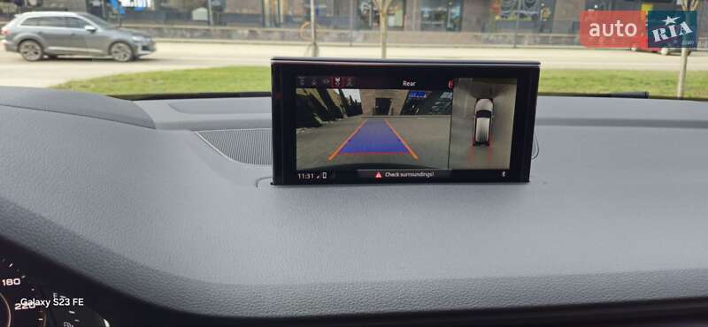 Позашляховик / Кросовер Audi Q7 2017 в Ужгороді