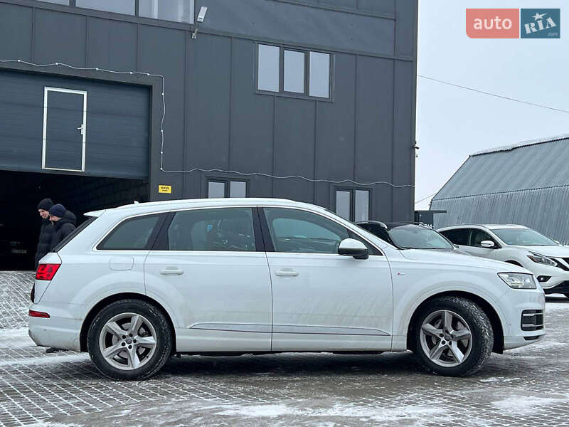Внедорожник / Кроссовер Audi Q7 2015 в Львове фото 9 Внедорожник / Кроссовер Audi Q7 2015 в Львове
