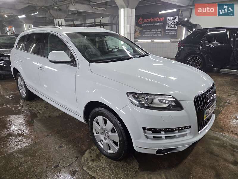 Audi Q7 2013