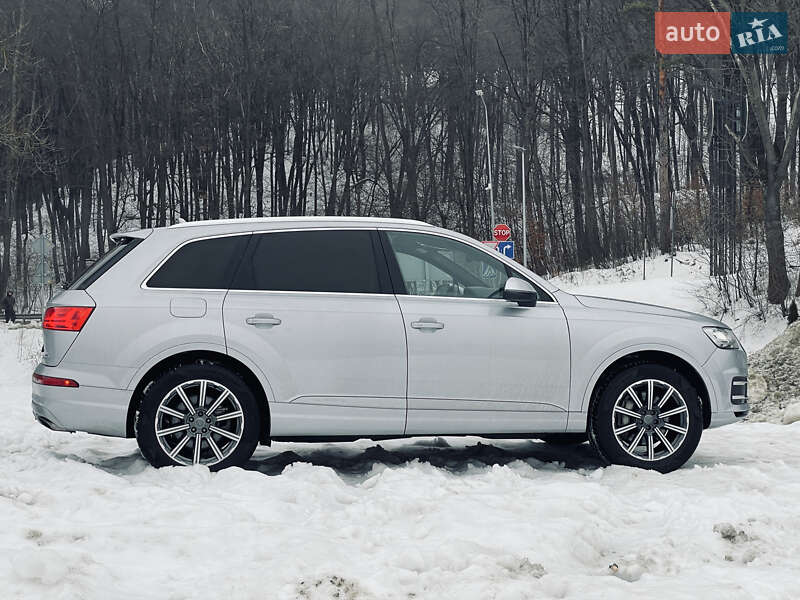 Внедорожник / Кроссовер Audi Q7 2016 в Львове