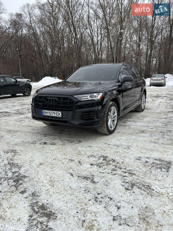 Внедорожник / Кроссовер Audi Q7 2019 в Сумах