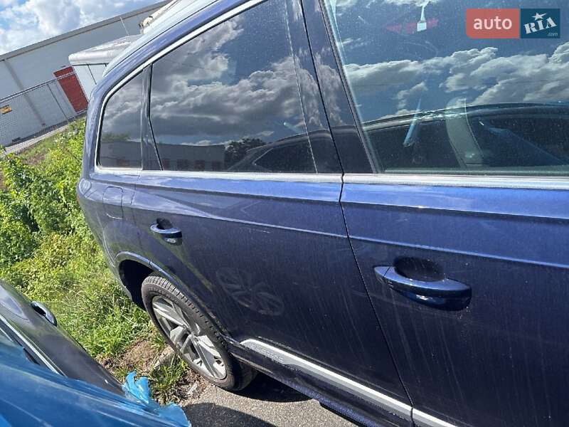 Позашляховик / Кросовер Audi Q7 2021 в Києві фото 5 Позашляховик / Кросовер Audi Q7 2021 в Києві