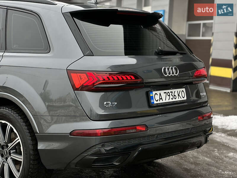 Внедорожник / Кроссовер Audi Q7 2021 в Ивано-Франковске