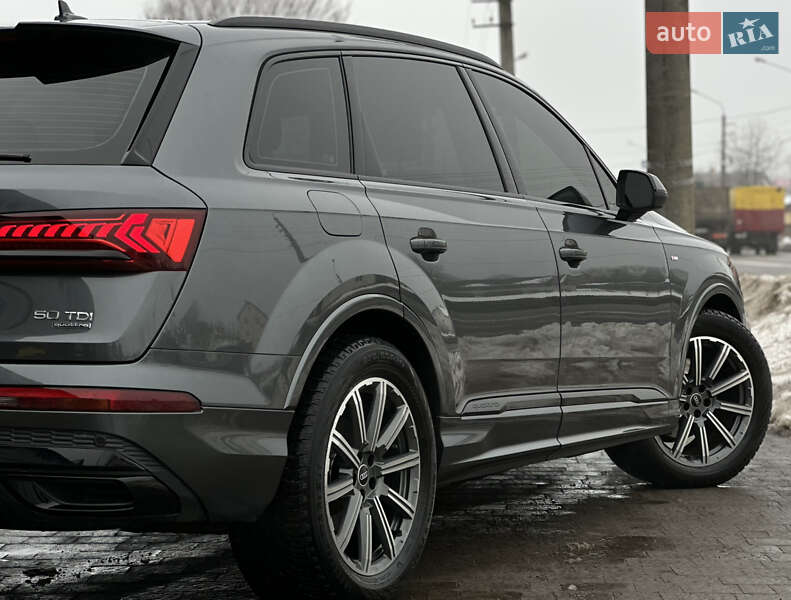 Внедорожник / Кроссовер Audi Q7 2021 в Ивано-Франковске