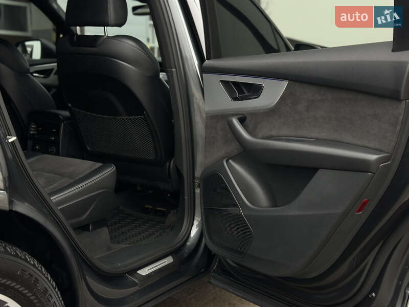 Внедорожник / Кроссовер Audi Q7 2021 в Ивано-Франковске