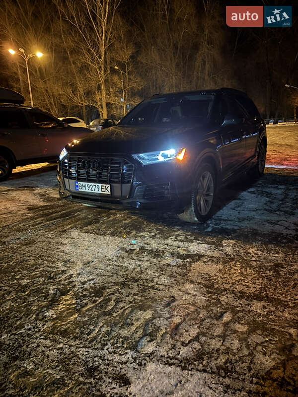 Внедорожник / Кроссовер Audi Q7 2019 в Сумах