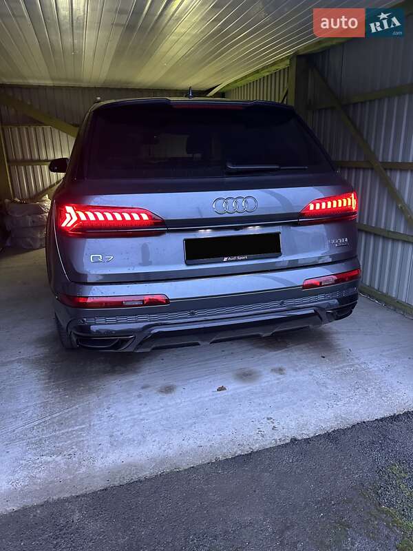 Позашляховик / Кросовер Audi Q7 2021 в Ужгороді фото 5 Позашляховик / Кросовер Audi Q7 2021 в Ужгороді