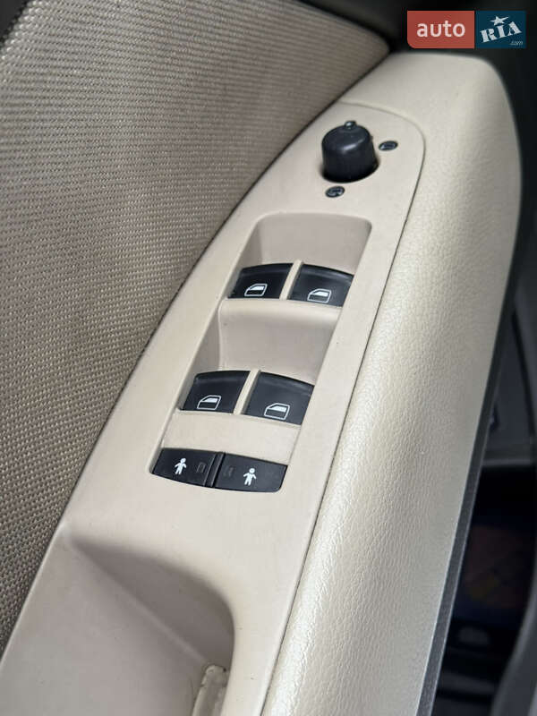 Позашляховик / Кросовер Audi Q7 2006 в Сарнах