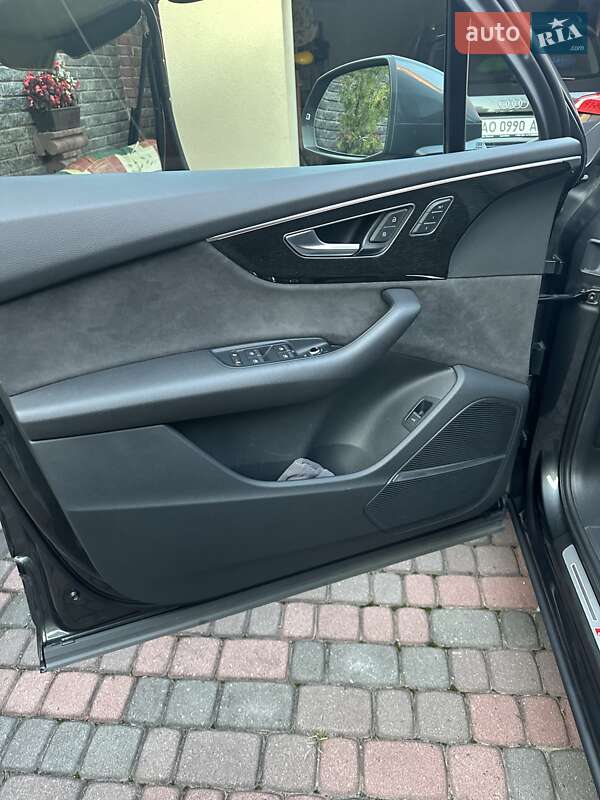 Позашляховик / Кросовер Audi Q7 2021 в Ужгороді фото 20 Позашляховик / Кросовер Audi Q7 2021 в Ужгороді