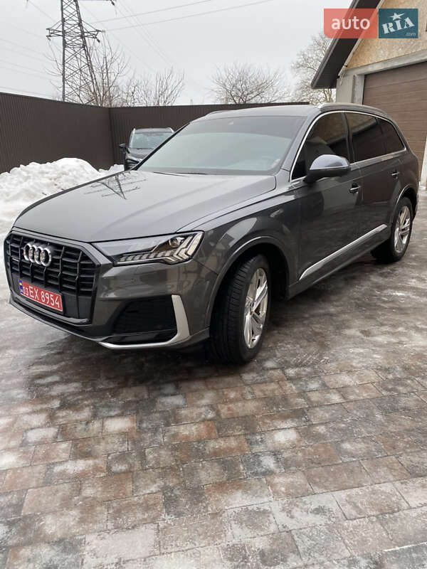 Внедорожник / Кроссовер Audi Q7 2021 в Владимире
