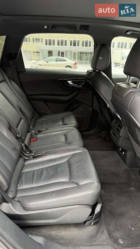 Внедорожник / Кроссовер Audi Q7 2018 в Киеве