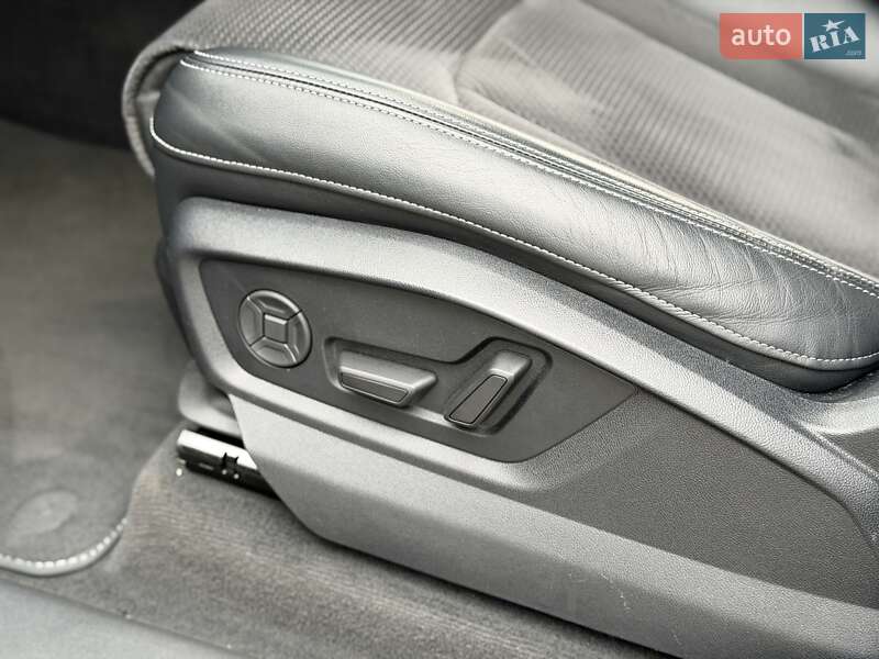 Позашляховик / Кросовер Audi Q7 2022 в Києві фото 34 Позашляховик / Кросовер Audi Q7 2022 в Києві