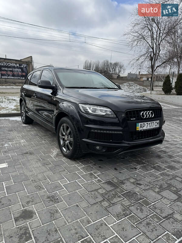 Позашляховик / Кросовер Audi Q7 2013 в Запоріжжі