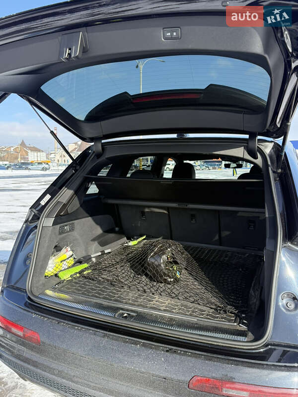 Позашляховик / Кросовер Audi Q7 2019 в Чернівцях фото 24 Позашляховик / Кросовер Audi Q7 2019 в Чернівцях