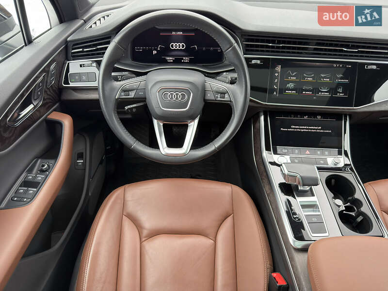 Позашляховик / Кросовер Audi Q7 2020 в Івано-Франківську