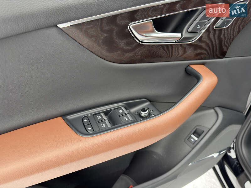 Позашляховик / Кросовер Audi Q7 2020 в Івано-Франківську