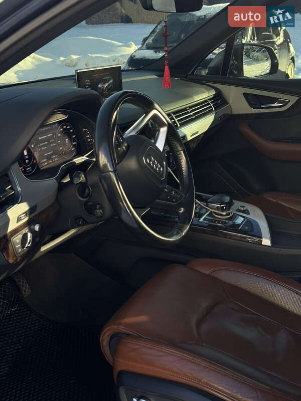 Позашляховик / Кросовер Audi Q7 2017 в Хмельницькому фото 5 Позашляховик / Кросовер Audi Q7 2017 в Хмельницькому