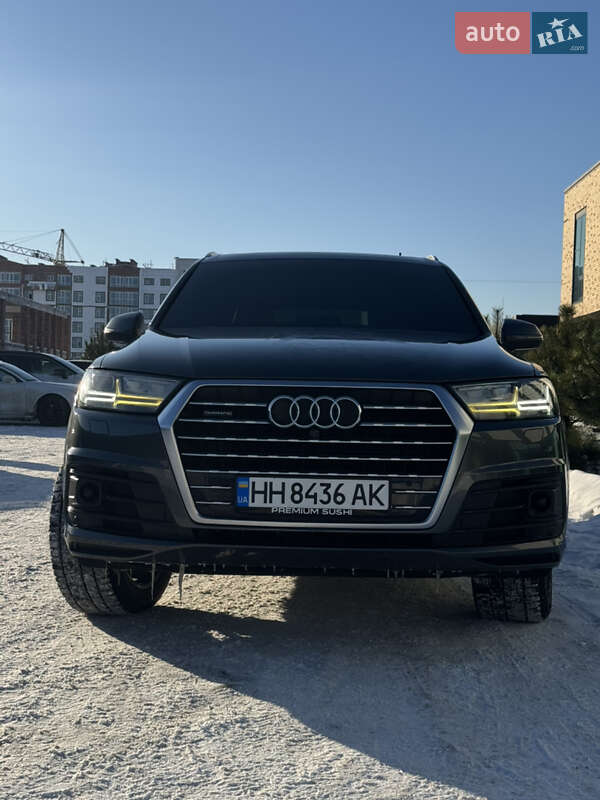 Позашляховик / Кросовер Audi Q7 2017 в Хмельницькому фото 14 Позашляховик / Кросовер Audi Q7 2017 в Хмельницькому